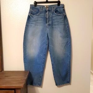 Mother Barrel jeans size 28